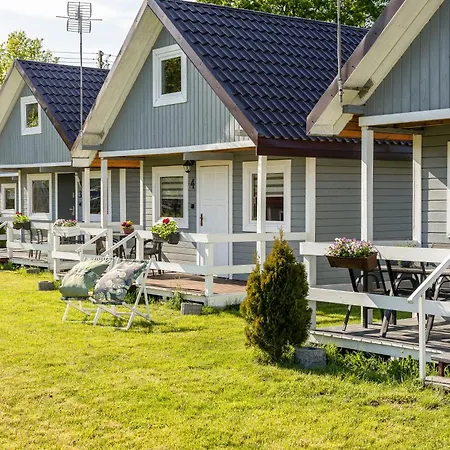 Oaza Czolpino Chalet *